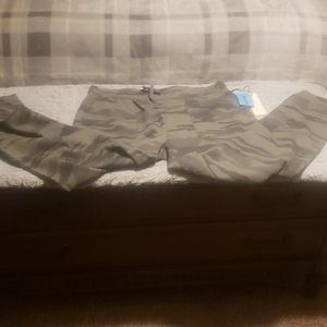 Green came sweatpants